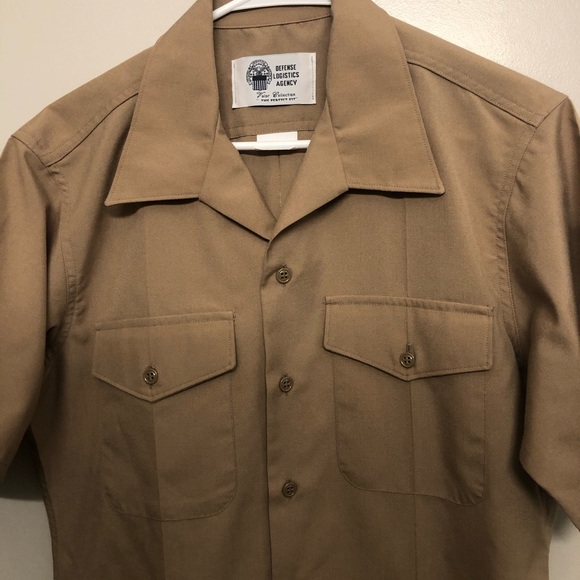 Defense logistics agency uniform tan size 15.5 - Picture 5 of 6